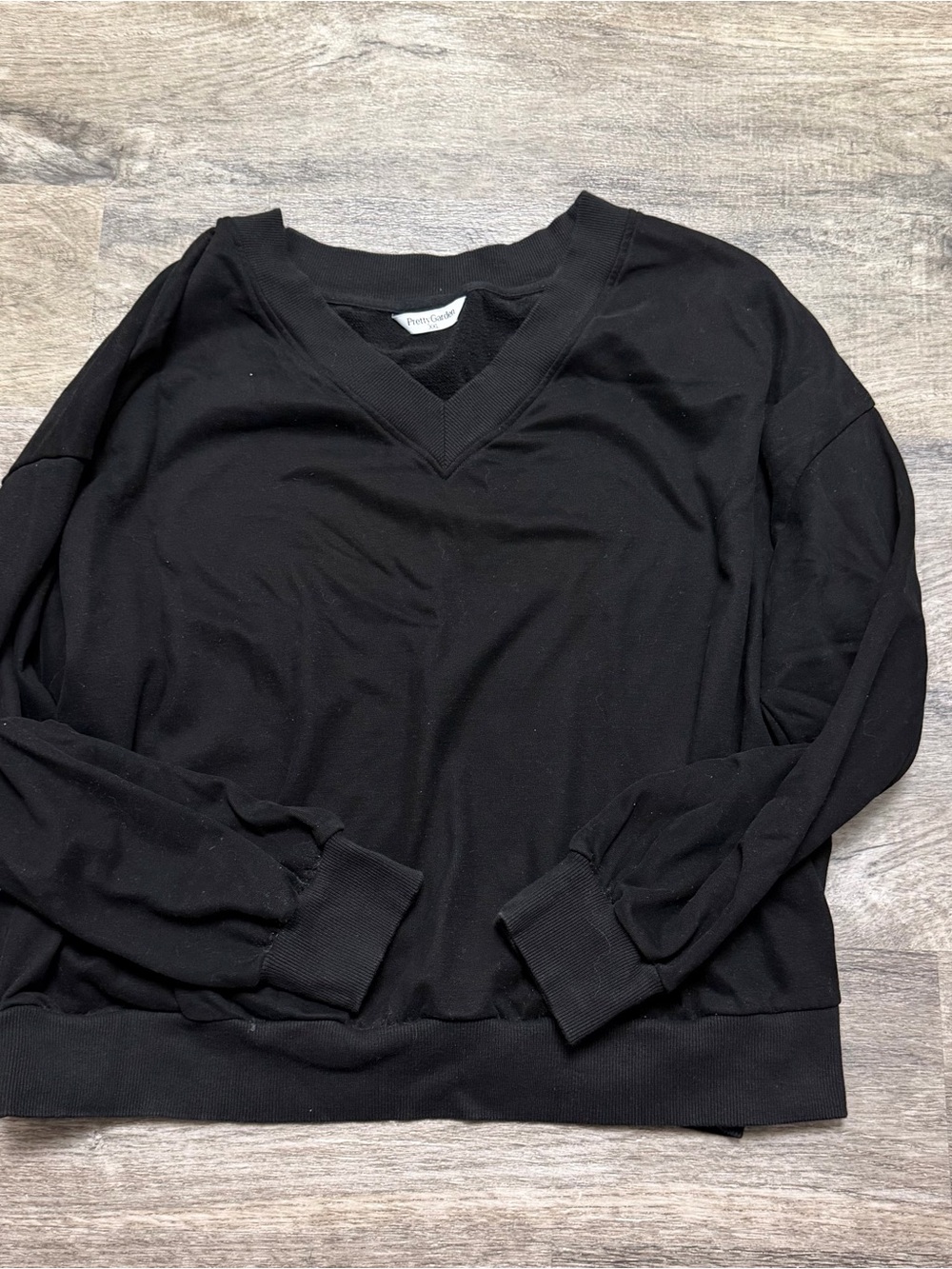 Perry Ellis Black V-Neck Long Sleeve Sweatshirt